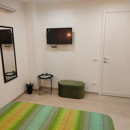 Suite12